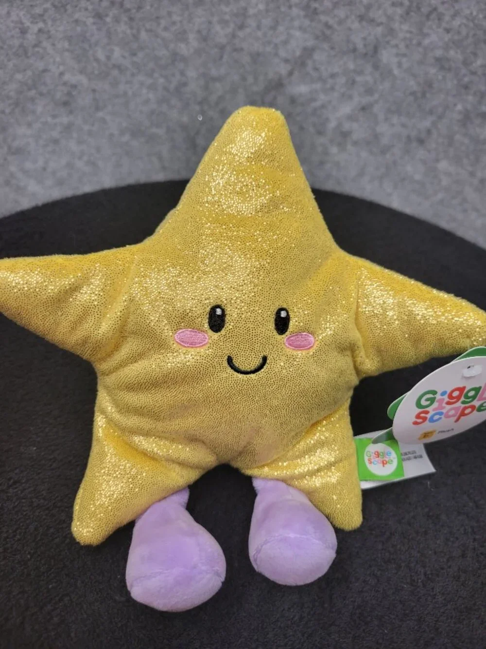 Gigglescape star shaped stuffed animal new with tags
